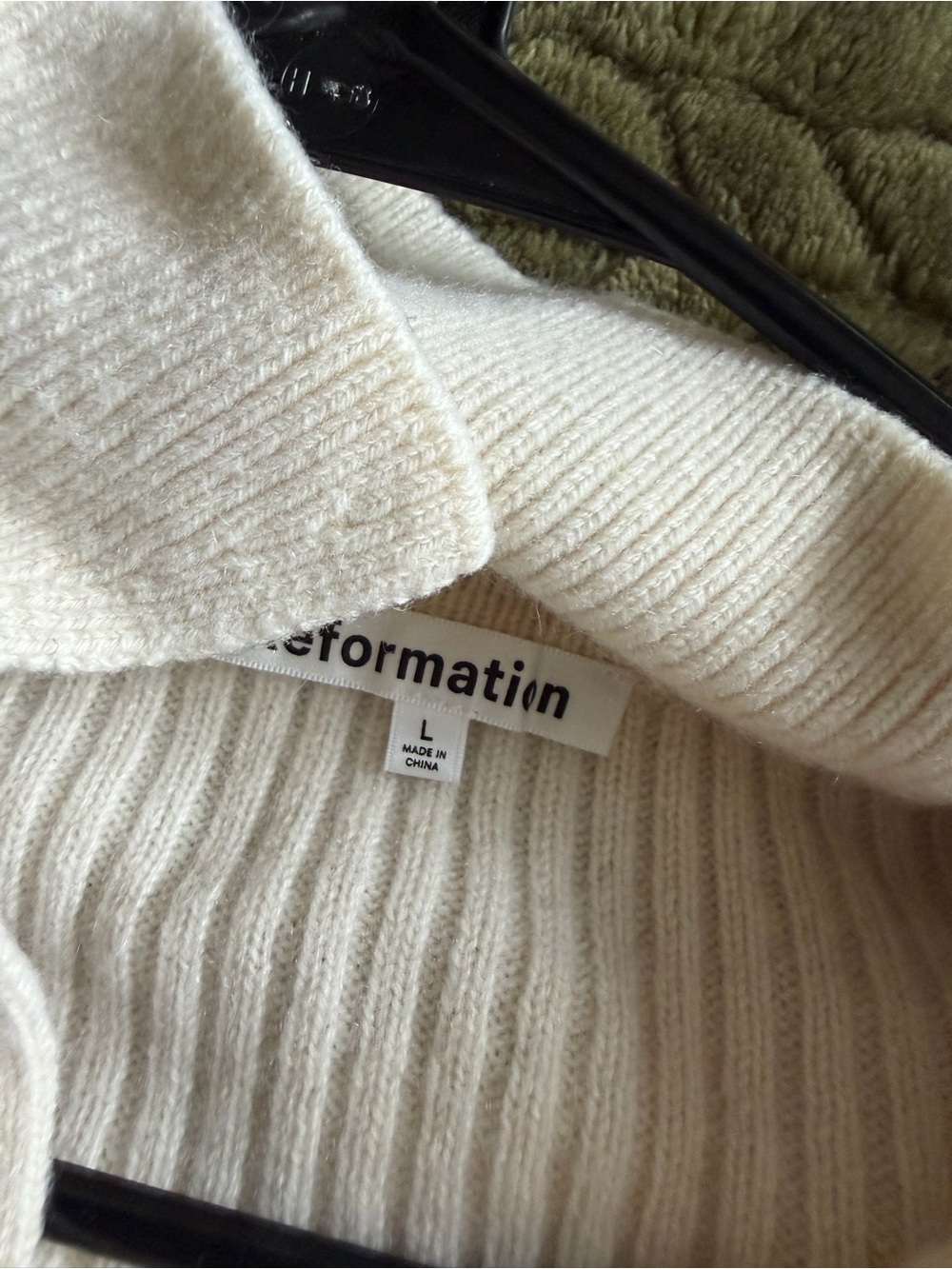 Reformation Ribbed Cream Cardigan - Picture 3 of 4